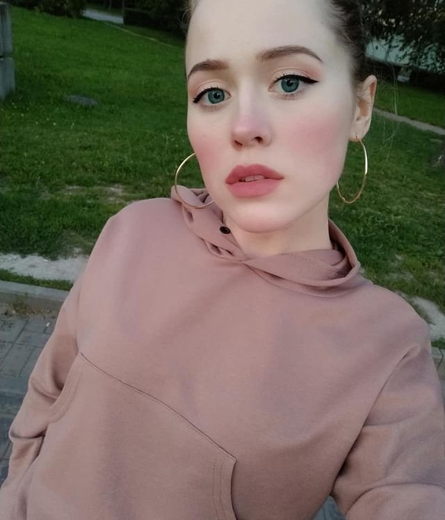 Новая участница Арина Сосновская Новая участница Арина Сосновская