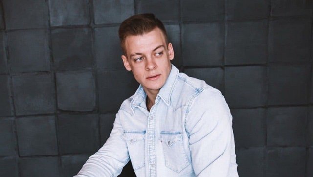 Максим Мельник: Давай разбирать твои секреты Максим Мельник: Давай разбирать твои секреты