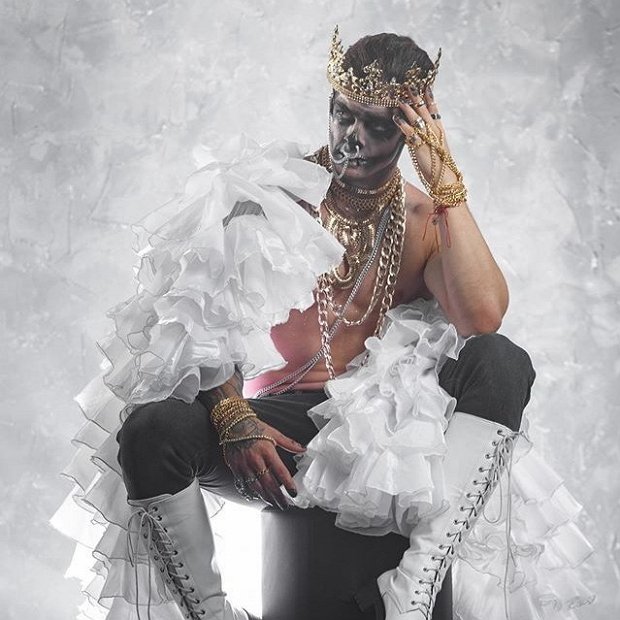 Аполинская вынуждает Мельника ругаться с коллективом Аполинская вынуждает Мельника ругаться с коллективом