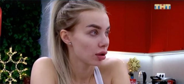 Уманский согласился дать Паршиной деньги Уманский согласился дать Паршиной деньги