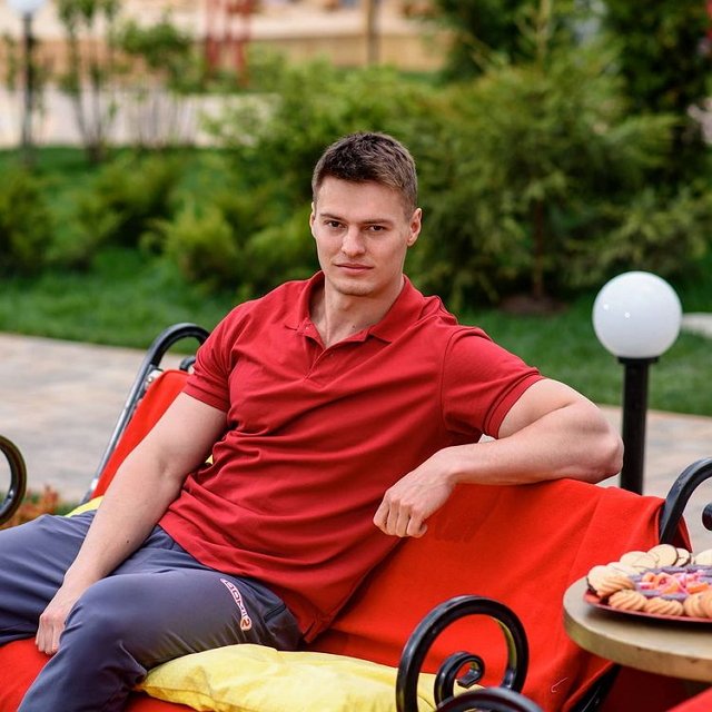 Павел Бабич удивил тем, что не проголосовал за Катю Скалон Павел Бабич удивил тем, что не проголосовал за Катю Скалон