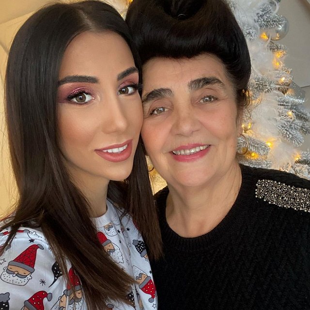 Дана Николенко: Моя мама меня вдохновляет Дана Николенко: Моя мама меня вдохновляет