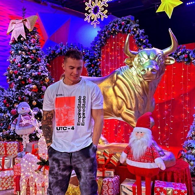 Фото со съёмок ток-шоу (11.12.2020) Фото со съёмок ток-шоу (11.12.2020)