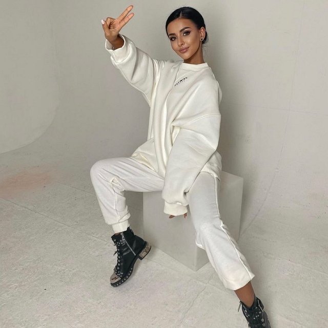 Кристина Бухынбалтэ: Скучаю по нему Кристина Бухынбалтэ: Скучаю по нему