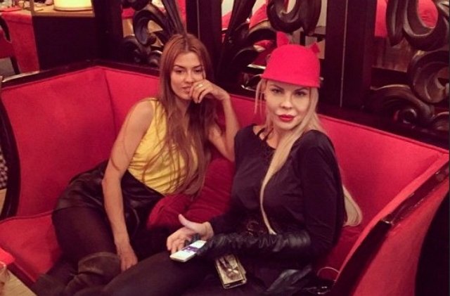 Виктория Боня негативно отозвалась о Джулии Ванг Виктория Боня негативно отозвалась о Джулии Ванг