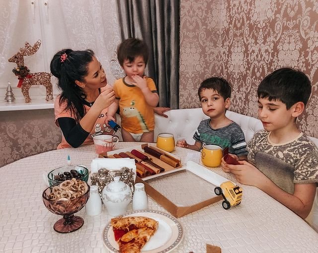 Фото детей участников Дома-2 (23.12.2020) Фото детей участников Дома-2 (23.12.2020)