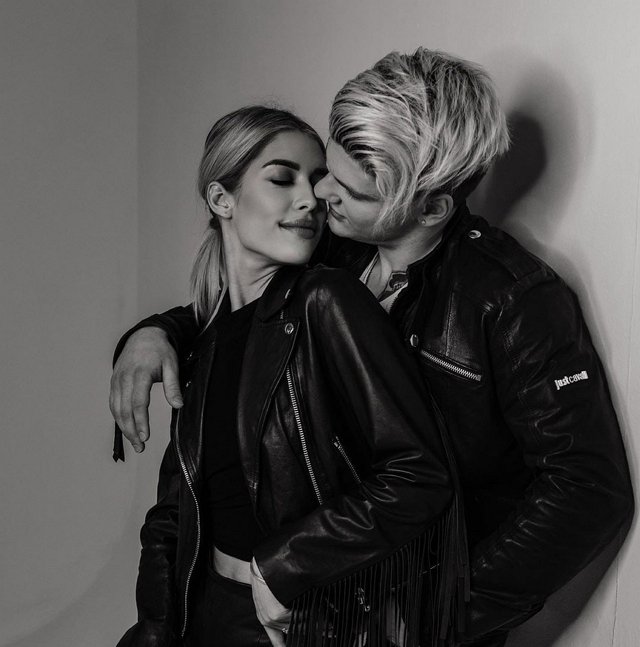 ���� �����: � � ��� ������� �� ��� 100