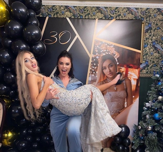 Фотоподборка с праздника Насти Стецевят Фотоподборка с праздника Насти Стецевят