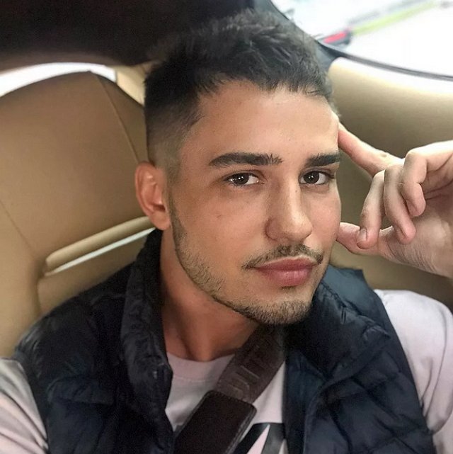 Поклонники Захара Саленко узнали его новую избранницу Поклонники Захара Саленко узнали его новую избранницу