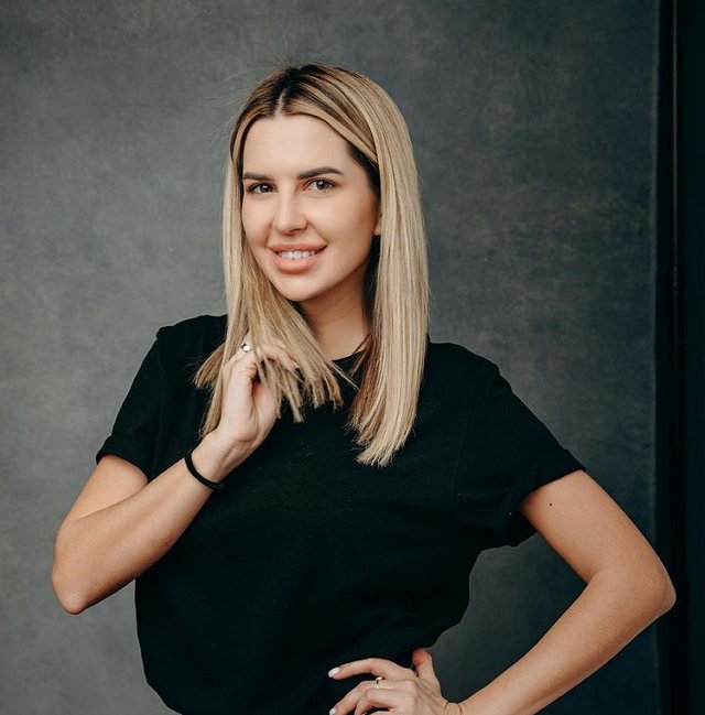 Майя Купина, как и Оля Рапунцель, побывает экспертом на передаче Малахова Майя Купина, как и Оля Рапунцель, побывает экспертом на передаче Малахова