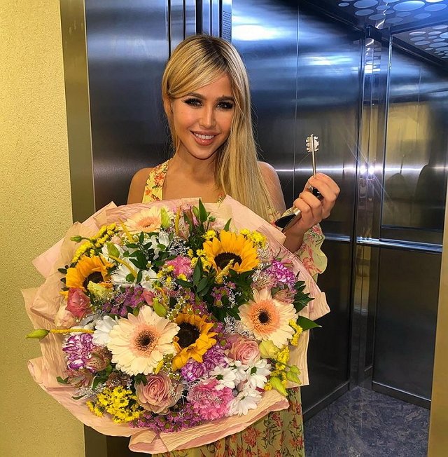 Кохно заговорила об ожирении на шоу Малахова Кохно заговорила об ожирении на шоу Малахова