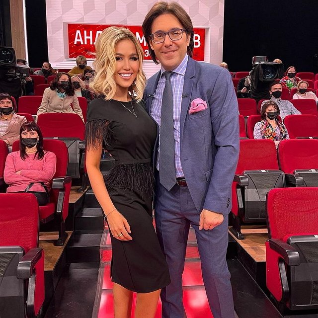 Кохно заговорила об ожирении на шоу Малахова Кохно заговорила об ожирении на шоу Малахова