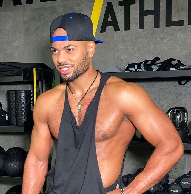 Мондезир: Друзья, я хочу вас обрадовать Мондезир: Друзья, я хочу вас обрадовать