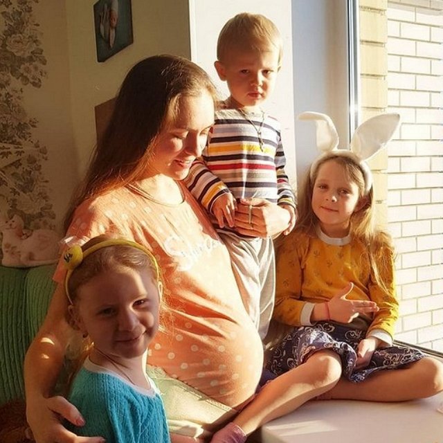 Фото детей участников Дома-2 (1.04.2021) Фото детей участников Дома-2 (1.04.2021)