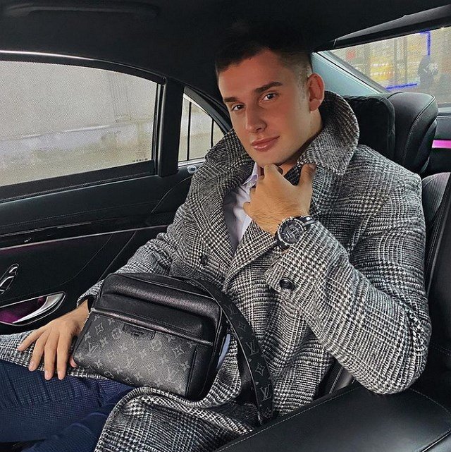 ����� ����� ���: ������ �������