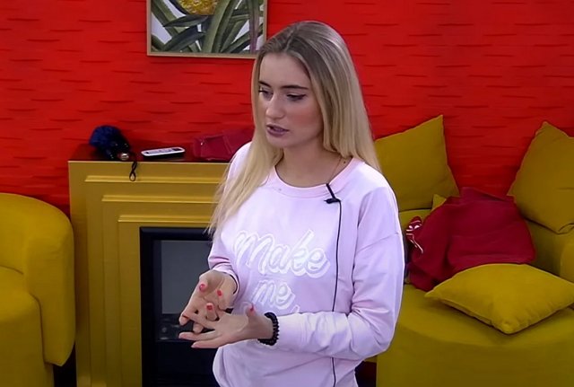 Маша Давидова – новая звезда проекта или проходной билет? Маша Давидова – новая звезда проекта или проходной билет?