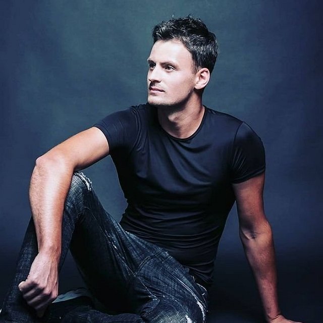 ����� �������� ������ �������