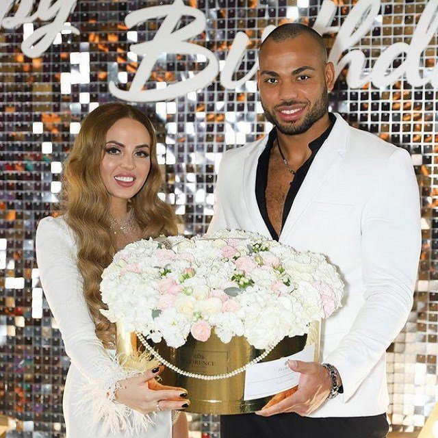 Стало понятно, почему Свет-Амур так быстро вернулся к Ефременковой Стало понятно, почему Свет-Амур так быстро вернулся к Ефременковой