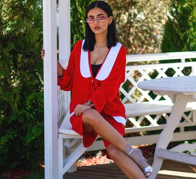 Влад Кадони высмеял пост Ромашова про Кристину Бухынбалтэ Влад Кадони высмеял пост Ромашова про Кристину Бухынбалтэ