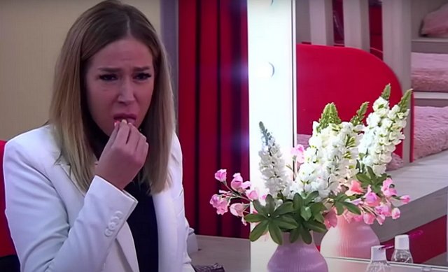 Глеб Жемчугов не хочет, чтобы Настя Роинашвили дружила с Ермаковой Глеб Жемчугов не хочет, чтобы Настя Роинашвили дружила с Ермаковой