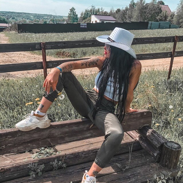 Новая участница Лилия Емельянова Новая участница Лилия Емельянова