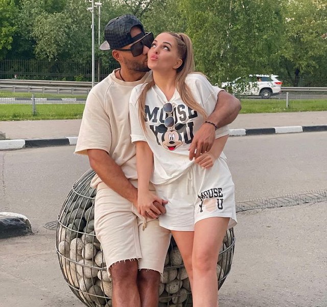 Мондезир: Пока не готов Мондезир: Пока не готов