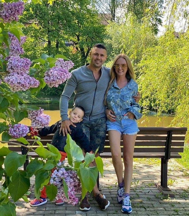 Дарья Пынзарь: Прилетели в Москву Дарья Пынзарь: Прилетели в Москву