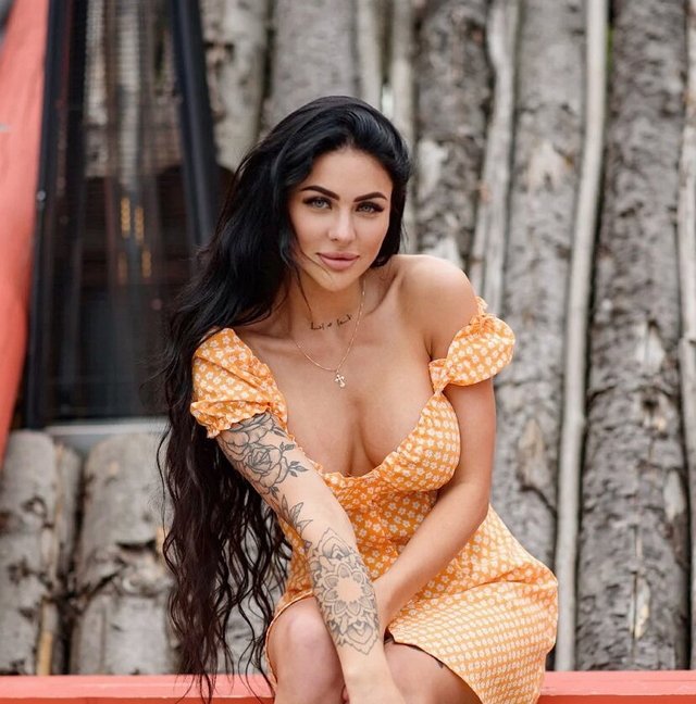 Лилия Емельянова: Я обычная простая девчонка Лилия Емельянова: Я обычная простая девчонка