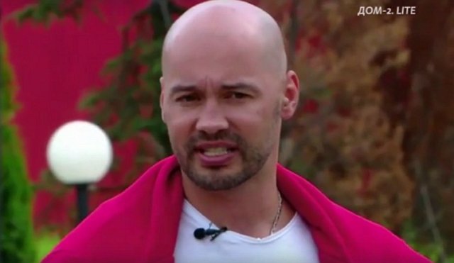 Черкасов убежден, что Ермакова не даст Лазареву строить отношения Черкасов убежден, что Ермакова не даст Лазареву строить отношения