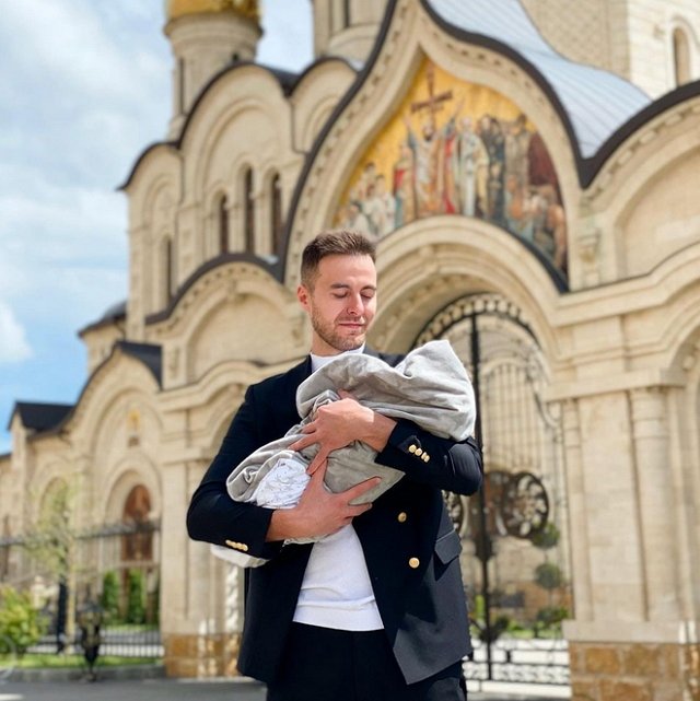 Никита Уманский: Теперь наш малыш под защитой ангела-хранителя! Никита Уманский: Теперь наш малыш под защитой ангела-хранителя!