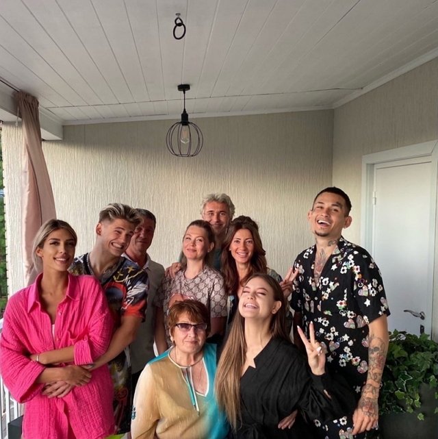 ��� ����� ��������� ������� ������������ ����� � � �����