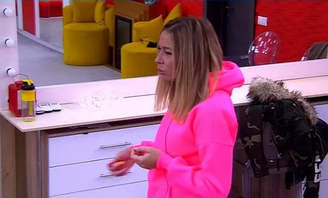 Ермаковой и Захаровой требуются товары для взрослых? Ермаковой и Захаровой требуются товары для взрослых?