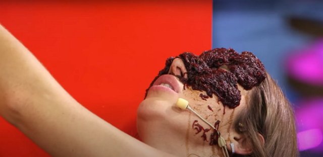 Кристине Бухынбалтэ достались самые простые испытания на конкурсе «Человек года» Кристине Бухынбалтэ достались самые простые испытания на конкурсе «Человек года»