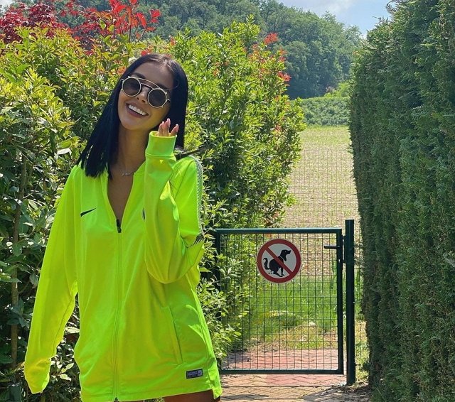 Кристина Бухынбалтэ: Хочу, чтобы тобой восхищались! Кристина Бухынбалтэ: Хочу, чтобы тобой восхищались!