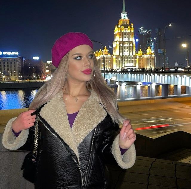 Яна Африкантова: Сейчас я на шаг ближе к себе Яна Африкантова: Сейчас я на шаг ближе к себе