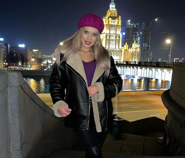 Яна Африкантова: Сейчас я на шаг ближе к себе Яна Африкантова: Сейчас я на шаг ближе к себе