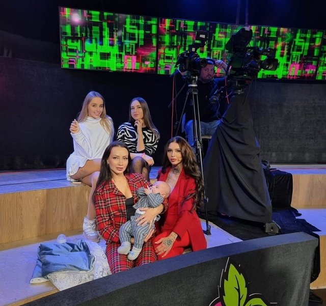 Фото детей участников Дома-2 (10.12.2021) Фото детей участников Дома-2 (10.12.2021)