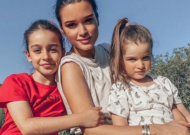 Даша Пынзарь пояснила, почему подарила дочке Бородиной скромный подарок Даша Пынзарь пояснила, почему подарила дочке Бородиной скромный подарок