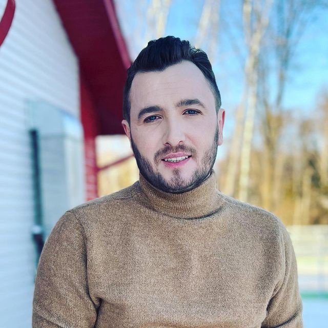 ������ ����� ������ � ���������� � ��������� �� 4 ���