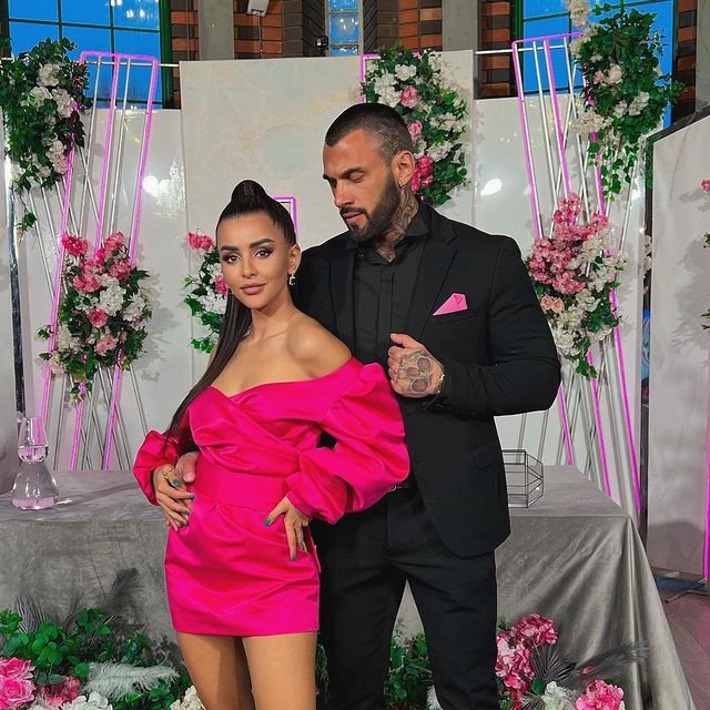 ������ ����� ������ � ���������� � ��������� �� 4 ���