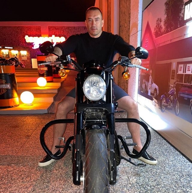 ����� ����� ���: ������ ������� 