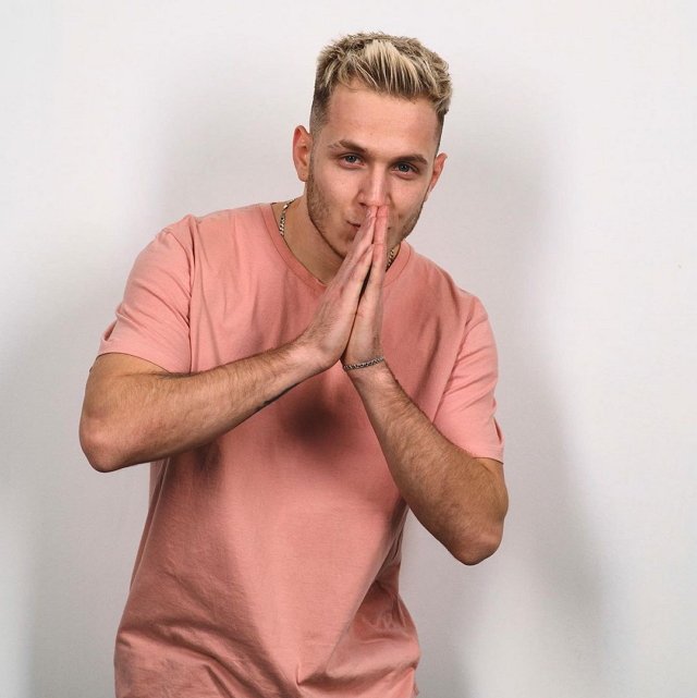 Новый участник Илья Рыбаков Новый участник Илья Рыбаков