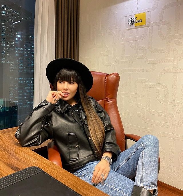 Нелли Ермолаева: Я это сделала сама! Нелли Ермолаева: Я это сделала сама!