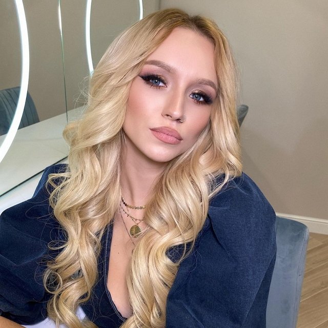 Жизнь после шоу: Виктория Комиссарова Жизнь после шоу: Виктория Комиссарова