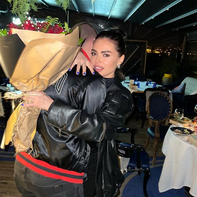 Алина Галимова: Я сказала «да» Алина Галимова: Я сказала «да»