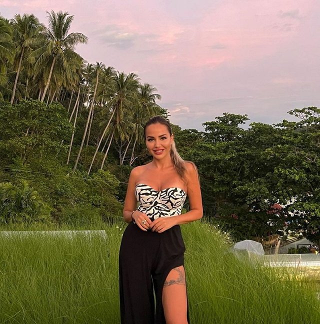 Лизу Триандафилиди отравили пирогом с запрещенными веществами Лизу Триандафилиди отравили пирогом с запрещенными веществами