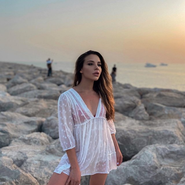 ����� ����� ���: ������ �������