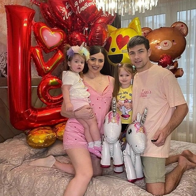 Фото детей участников Дома-2 (16.02.2022) Фото детей участников Дома-2 (16.02.2022)