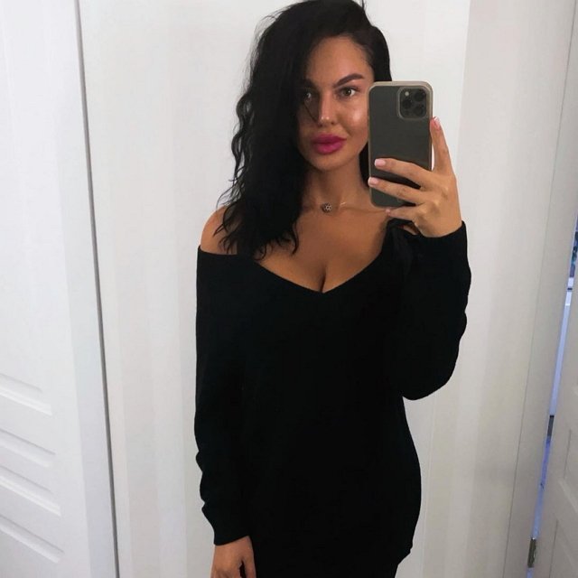 Новая участница Полина Гельцер Новая участница Полина Гельцер