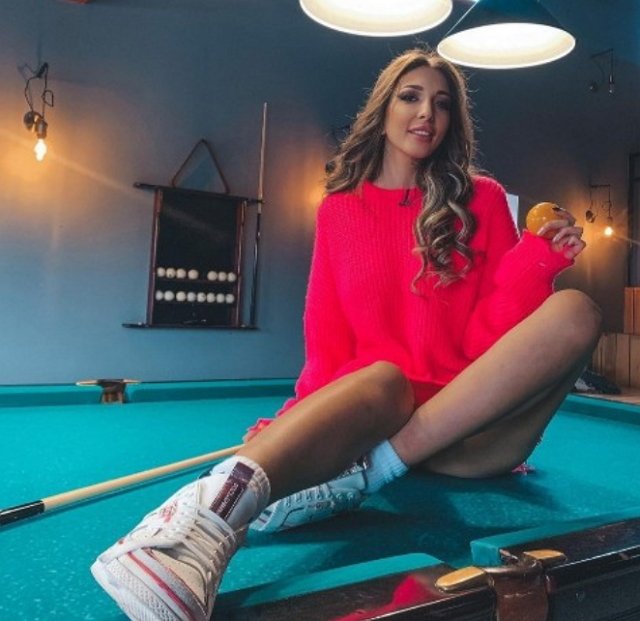 Яна Захарова: На этом мир не рухнул! Яна Захарова: На этом мир не рухнул!